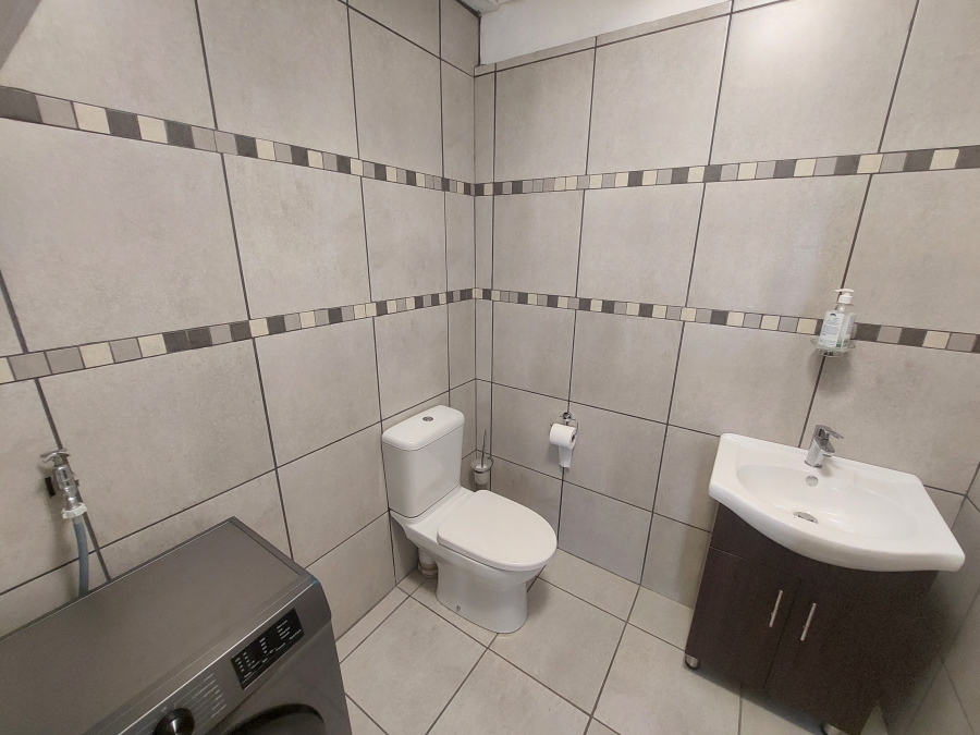 3 Bedroom Property for Sale in Heatherlands Western Cape